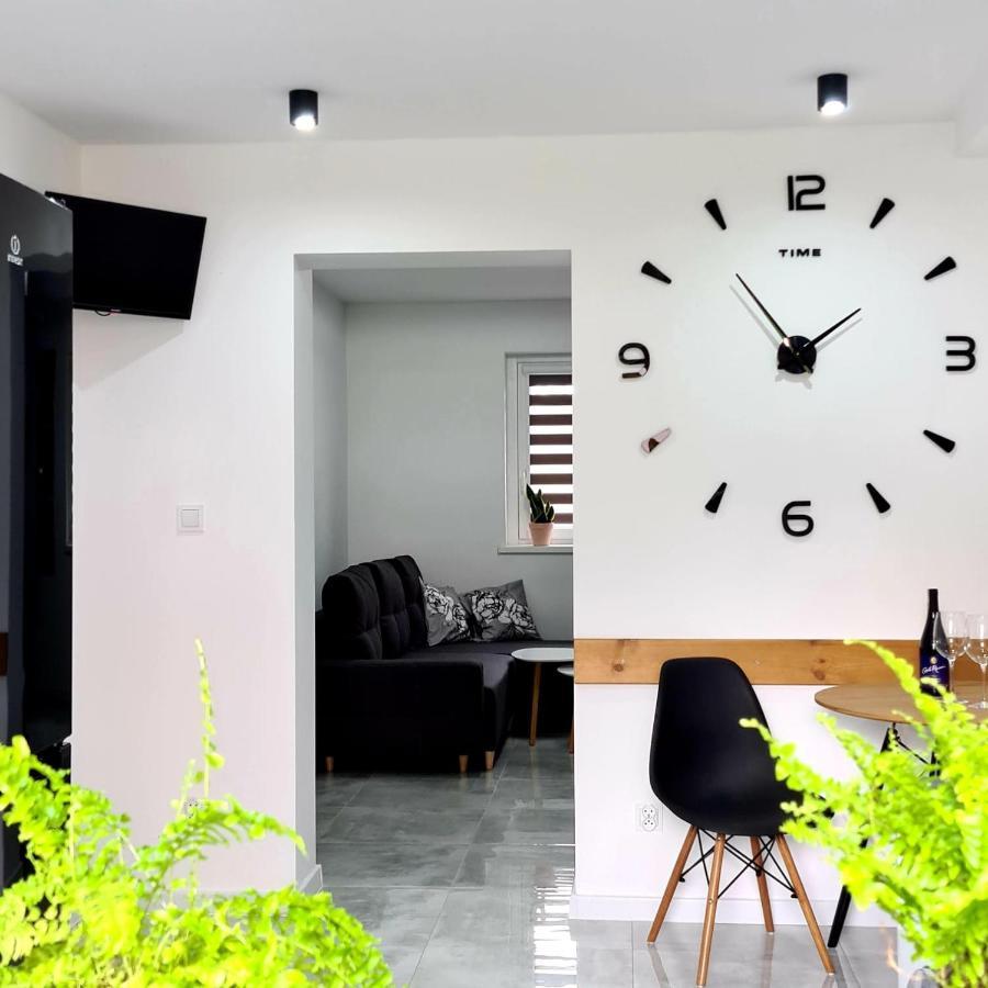 Apartament Przy Rondzie Kłodzko Exteriör bild